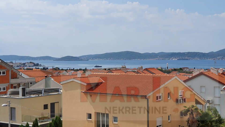 House, 404 m2, For Sale, Zadar - Diklo
