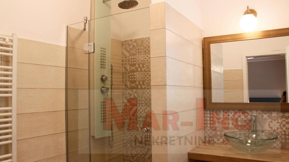 ZADAR - POLUOTOK - 3 sobe sa kupatilom  - turistički najam