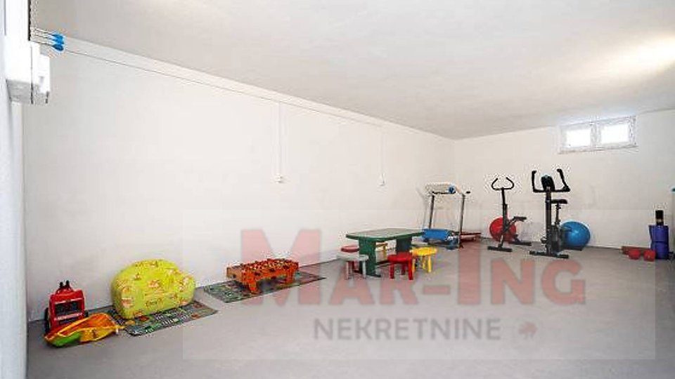 House, 116 m2, For Sale, Ražanac - Ljubač