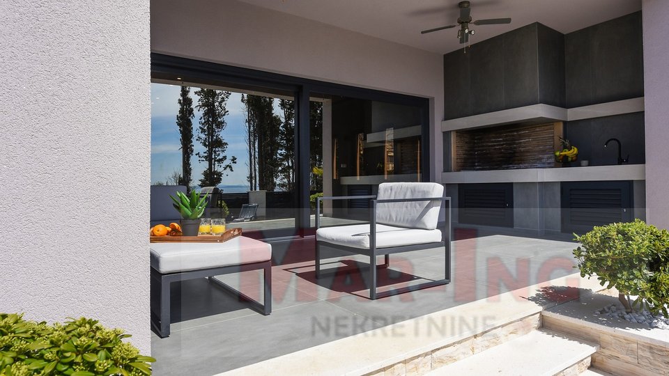 House, 216 m2, For Sale, Privlaka