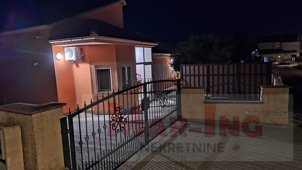 House, 268 m2, For Sale, Zadar-okolica - Murvica